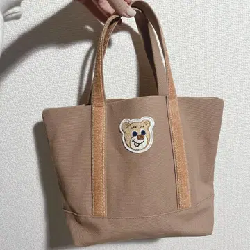러브러리 바이 페이 페이 올드 테디 와펜 토트백 베이지
