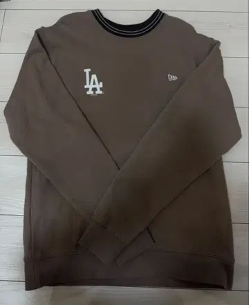 NEW ERA LA 로고 브라운 맨투맨 XL