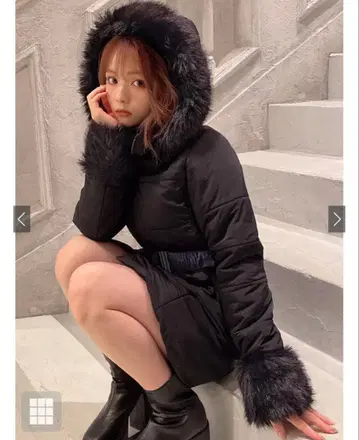 GRL 퍼 후드 블랙 다운 자켓