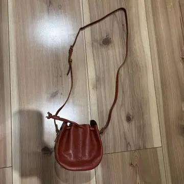 ILBISONTE 일비종떼 숄더백