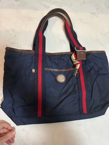 오로비안코 네이비 비즈니스 백 스트라이프 핸들