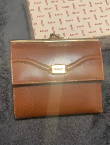 BALLY 브라운 가죽 3단 폴더형 지갑