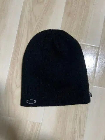 Oakley 블랙 니트 모자