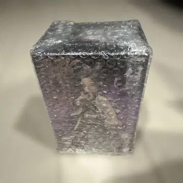 미개봉 귀멸의 칼날 코쵸우 시노부 세피아 컬러