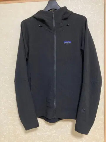 [ 파타고니아 ] R1 테크 페이스 후디 83576 블랙 S 사이즈