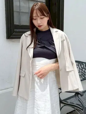 dazzlin 더블 컬러 테일러 자켓 아이보리 자켓 코트