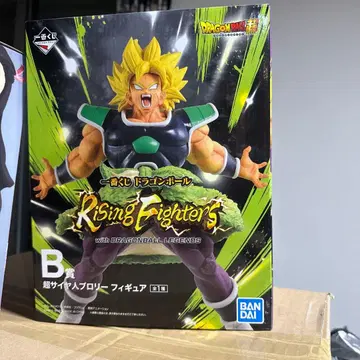 드래곤볼 초사이어인 브로리 피규어