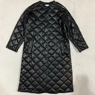 자라 ZARA 블랙 퀼팅 롱 코트 검은색 가죽 코트 인조 가죽