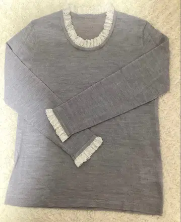 [ 미사용 새상품 ] 디노스 SOCIOSE 상의 풀오버 레이스 그레이