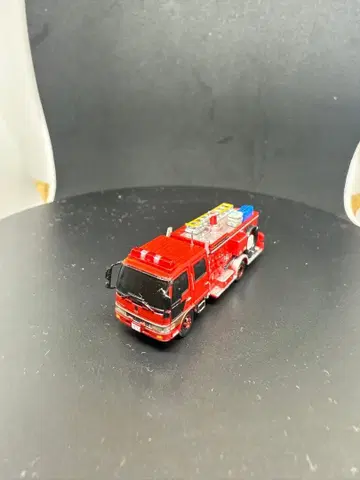 1/150 트럭 컬렉션 [ 라이징 레인저 물탱크 소방 펌프차 ]