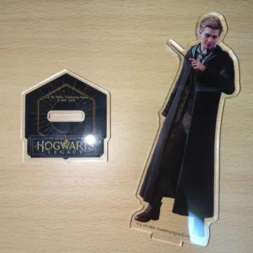 오미니스 골드 아크릴 스탠드 호그레거 호그와트 레거시