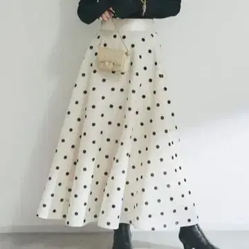 LaboutiqueBonBon 오간 서큘러 스커트