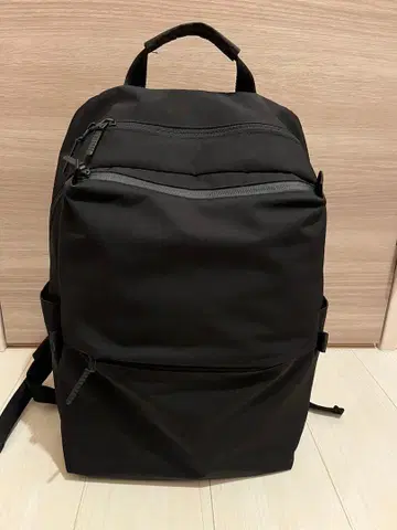 UNIQLO 기능성 백팩 블랙