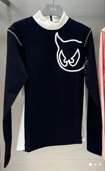 여성용 골프 스웨터 블랙과 화이트