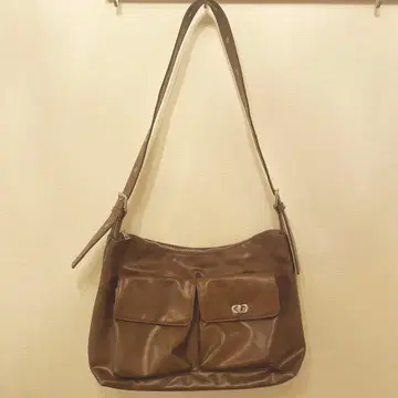 [ PC/A4 사이즈 ] tiny tiny/브라운/숄더백