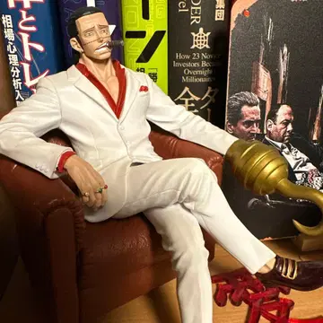 포토그래퍼 creator 원피스 피규어 크로커다일 화이트 화이트