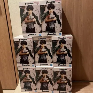 진격의 거인 Grandista 리바이 피규어 묶음 판매 8세트