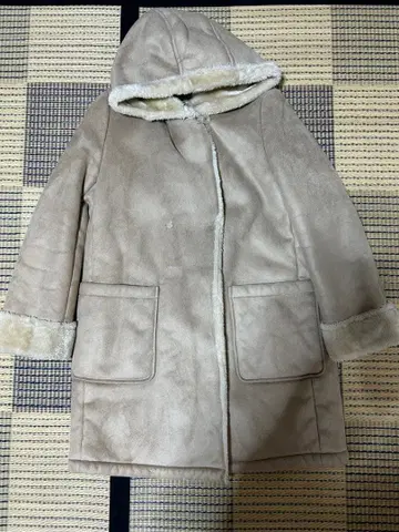 코코딜 무스탕 코트