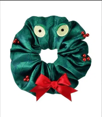 디즈니 스토어 나이트메어 비포 크리스마스 리스 스크런치