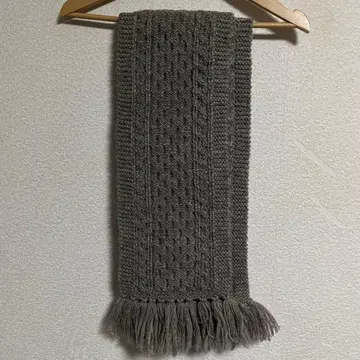 인버아란 INVERALLAN 케이블 니트 머플러 그레이