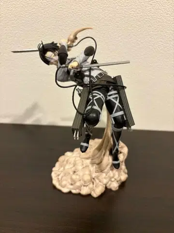 리바이 병장 피규어 파이널 제일복권