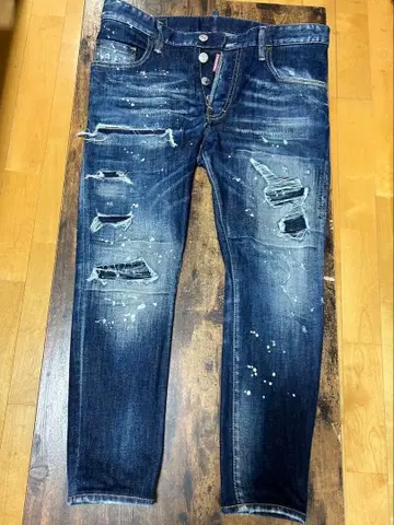 DSQUARED2 디스퀘어드 스테디셀러 데님