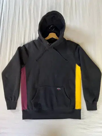 NOAH 컬러 블록 후드티