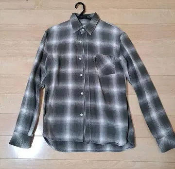 플란넬 셔츠 M 사이즈 duffer of st george 그레이