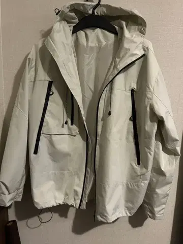 후드 부착 자켓