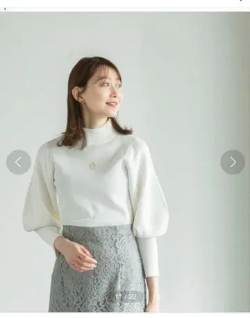 noble 화이트 벌룬 슬리브 니트