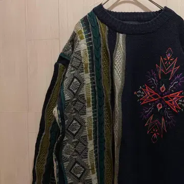 빈티지 구제 의류 개성 있는 자수 3D 니트