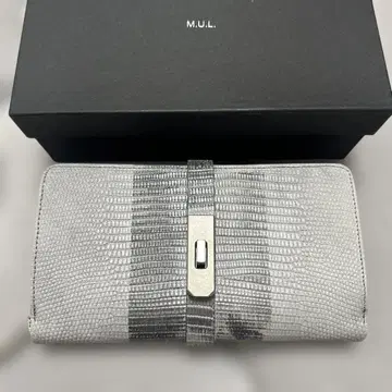 M.U.L. 실버 크로커다일풍 장지갑