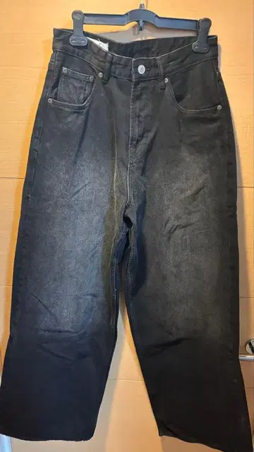 ZARA 엑스트라 배기 데님 EUR34 USA28