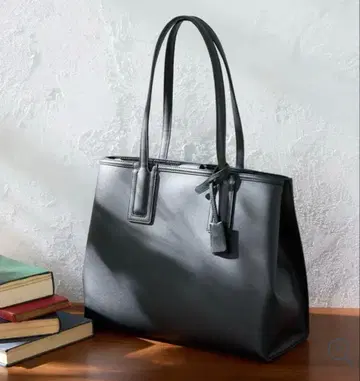 AOKI 심플 토트백 블랙