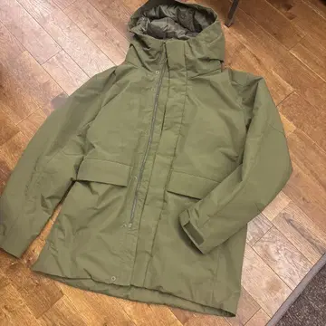 유니클로 후드 부착 하이브리드 다운 자켓