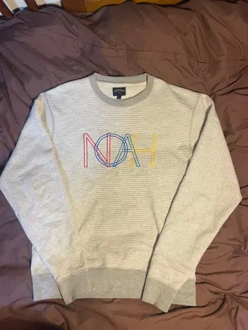 NOAH 그레이 자수 로고 트레이닝복 맨투맨