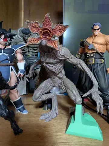 제일복권 스트레인저 싱스 피규어 데모고르곤