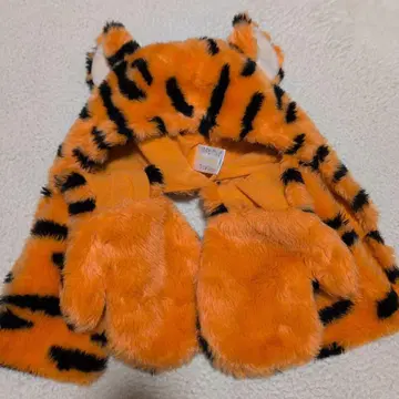 디즈니 머플러 포함 팬캡 티거