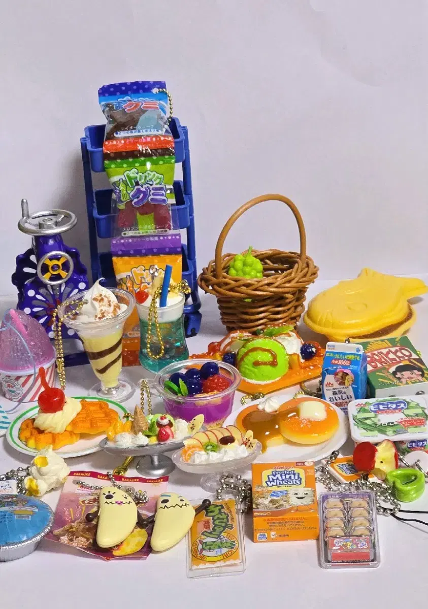 Food gacha dessert parfait alamode gacha keychain 21 pieces bulk