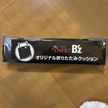 B'z 아사히 슈퍼 드라이 오리지널 접이식 쿠션
