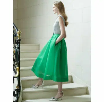 [ CELFORD ] 더블 러셀 볼륨 스커트