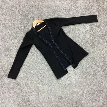 LAUTRE AMONT 로트레아몽 긴팔 가디건 비쥬 블랙(2)