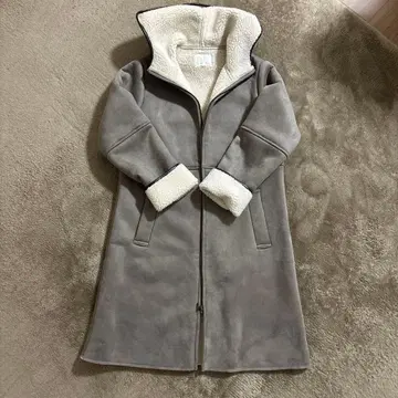 스웨이드풍 안쪽 복슬복슬 코트