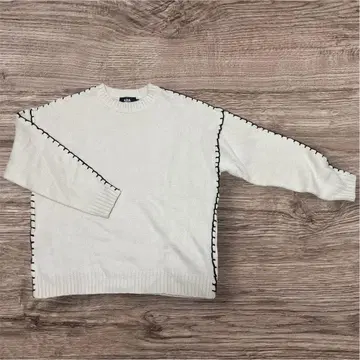 AZUL by moussy 화이트 니트 스웨터 M