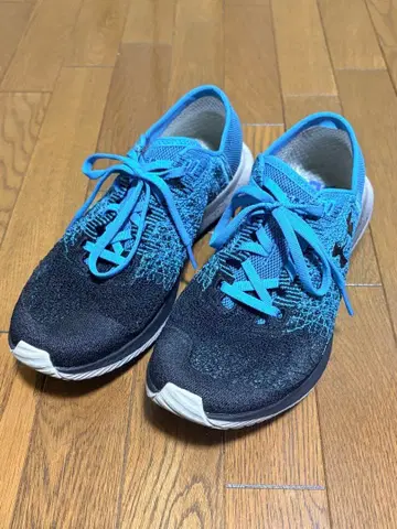 언더아머 러닝화 파랑 블랙