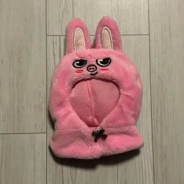 SKZOO 돼끼 창빈 아웃핏