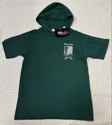 [ 진격의 거인 ] 후드 부착 T셔츠 조사병단 M 사이즈 그린