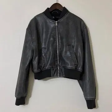 ZARA 레더 봄버 자켓 그레이