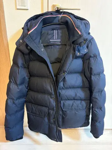 타미힐피거 다운 자켓 후드 부착