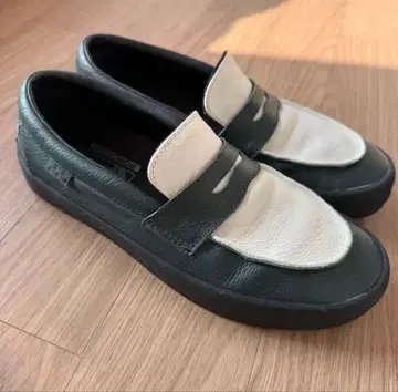 VANS 스케이트 로퍼 가죽 다크 그린 26cm